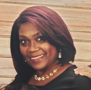 Meet your Posher, Rhoda